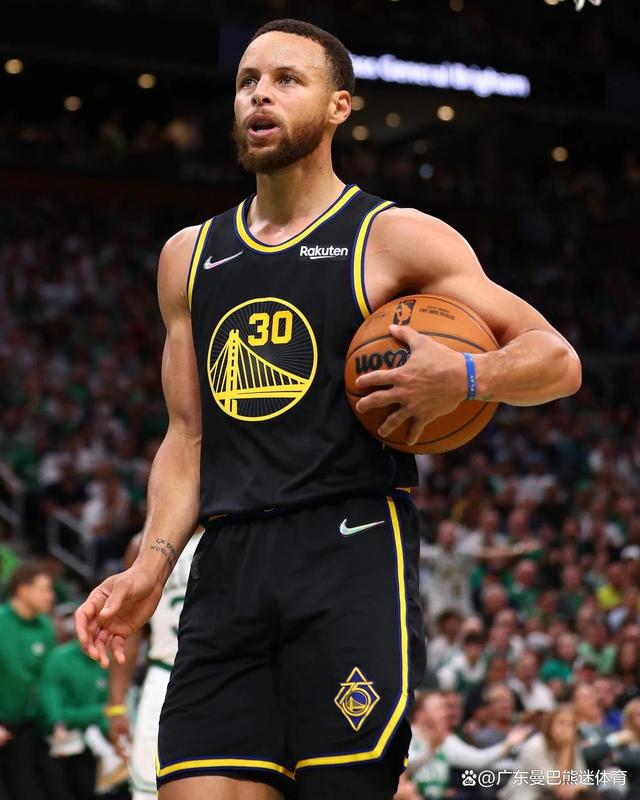 赛后体能课后;法兰克福强势反弹备战NBA总决赛;管理层满意;资深球员宣示担当的简单介绍 赛后体能课后;法兰克福强势反弹备战NBA总决赛;管理层满意;资深球员宣示担当的简单介绍