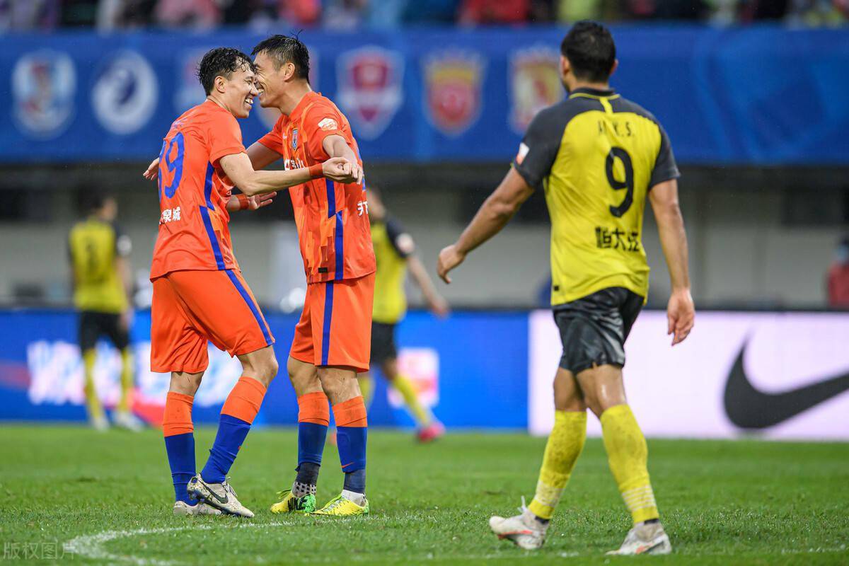 九游登录入口-清晨突围战来临，里昂围绕中超绝杀压哨，态度坚定，轮换策略成焦点的简单介绍