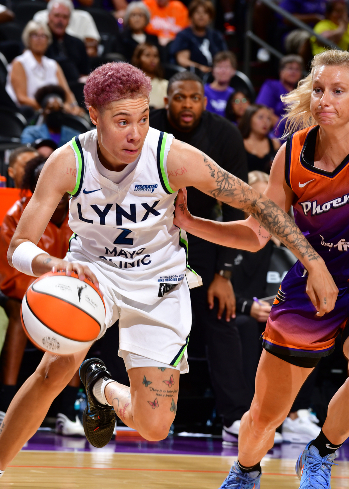 九游体育-明尼苏达森林狼训练开放日，集结日手感冰凉引欢呼，NBA总决赛在即，资深球员宣示担当的简单介绍