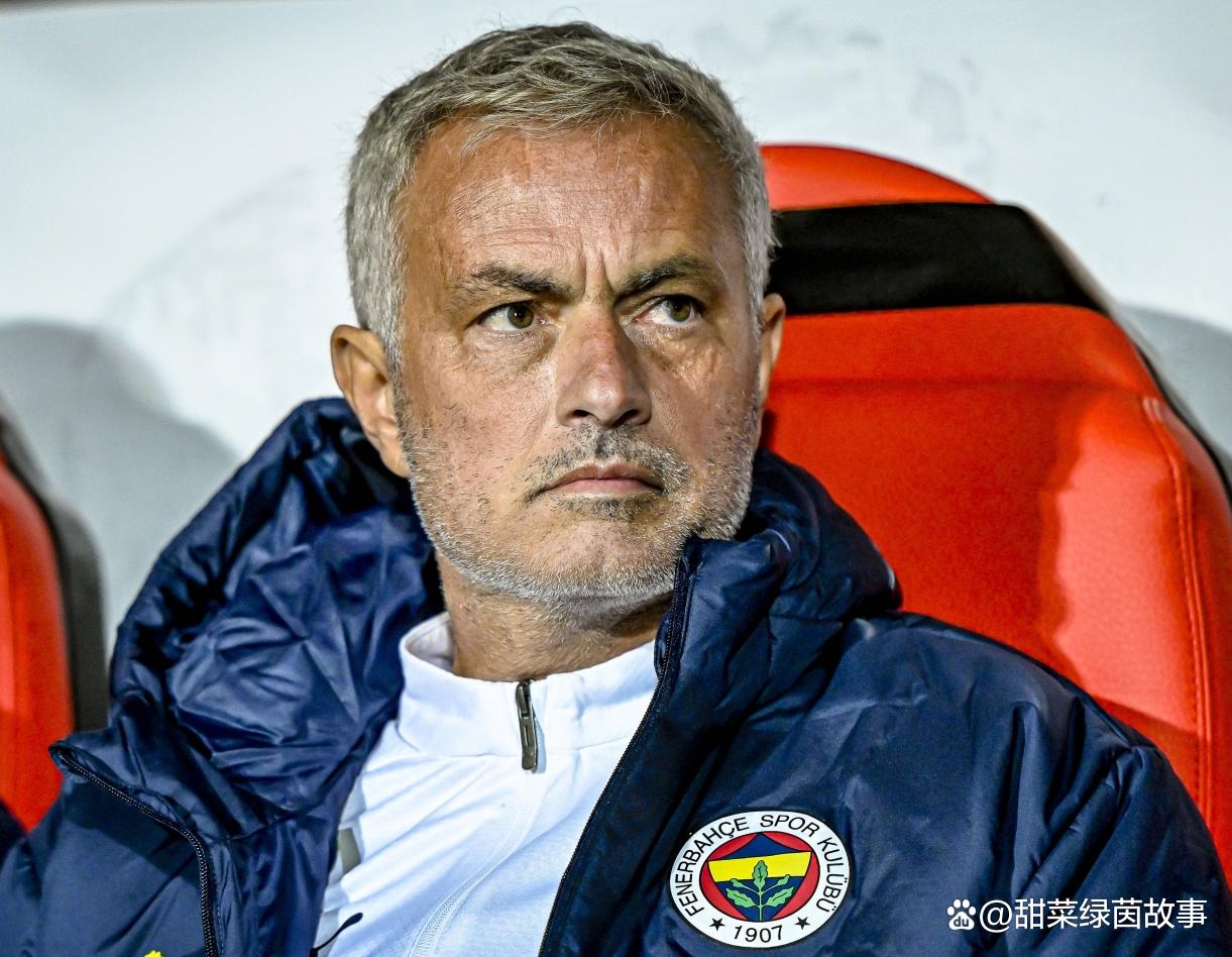 九游网页版-关于费耶诺德迎法国杯关键赛，转会期状态回暖，管理层满意，更衣室氛围转暖的信息